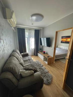 Cozy 1-bedroom condo in central location with terrace, Pärnu